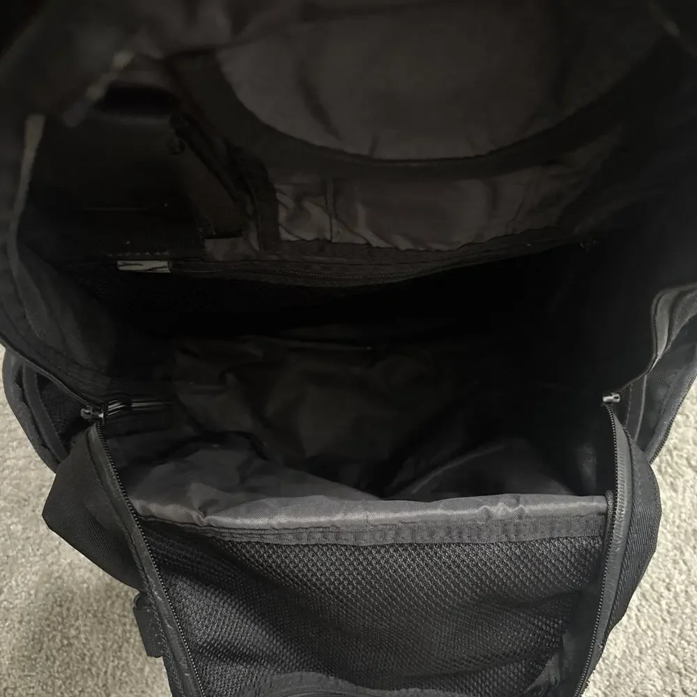 Nike SB Leather RPM Skateboarding Backpack Vintage Cement Elephant Print Black